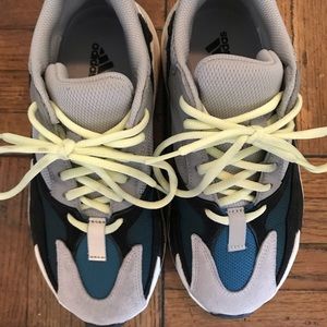 Adidas yeezy boost 700 size men 6 women 7